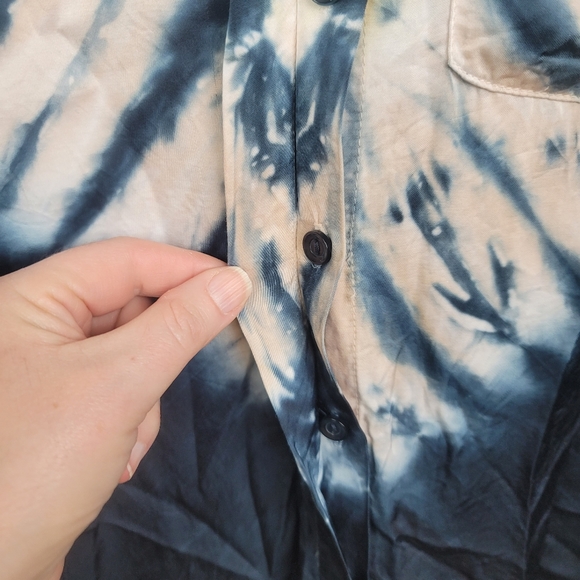 Young Fabulous and Broke Susan Tie Dye Sarin Feel Button Down Shirt size M - Picture 3 of 7